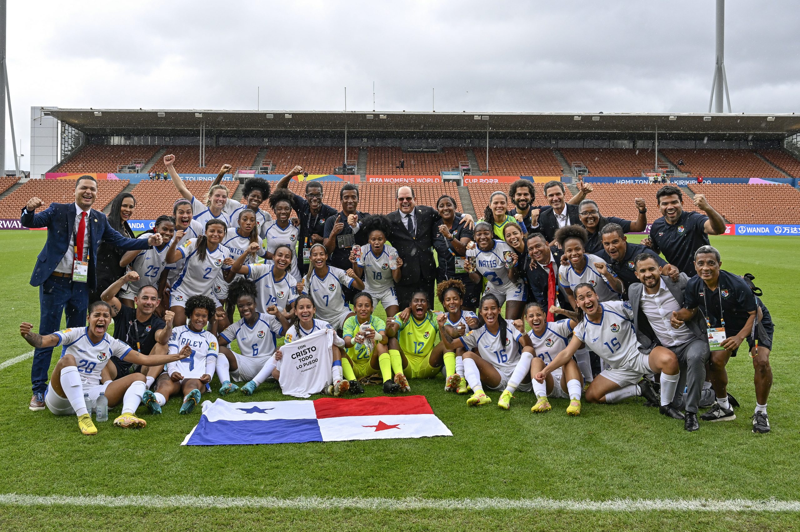 Panama players and staff celebrate winning the match and qualifying. Paraguay v Panama Play-off Tournament game for the FIFA Women’s World Cup Australia & New Zealand 2023 at FMG Stadium, Waikato, New Zealand on Thursday 23 February 2023. Mandatory credit: Alan Lee / www.photosport.nz
